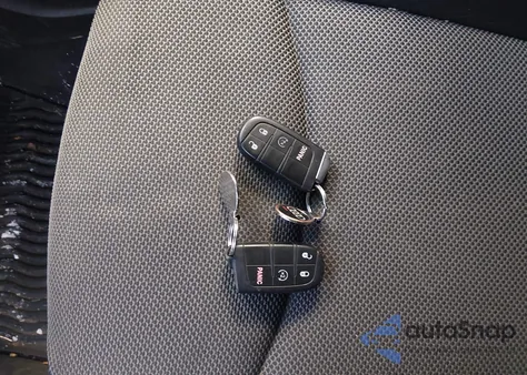 2016 Fiat 500X Trekking z USA, uszkodzony, nr VIN ZFBCFYCT0GP376315